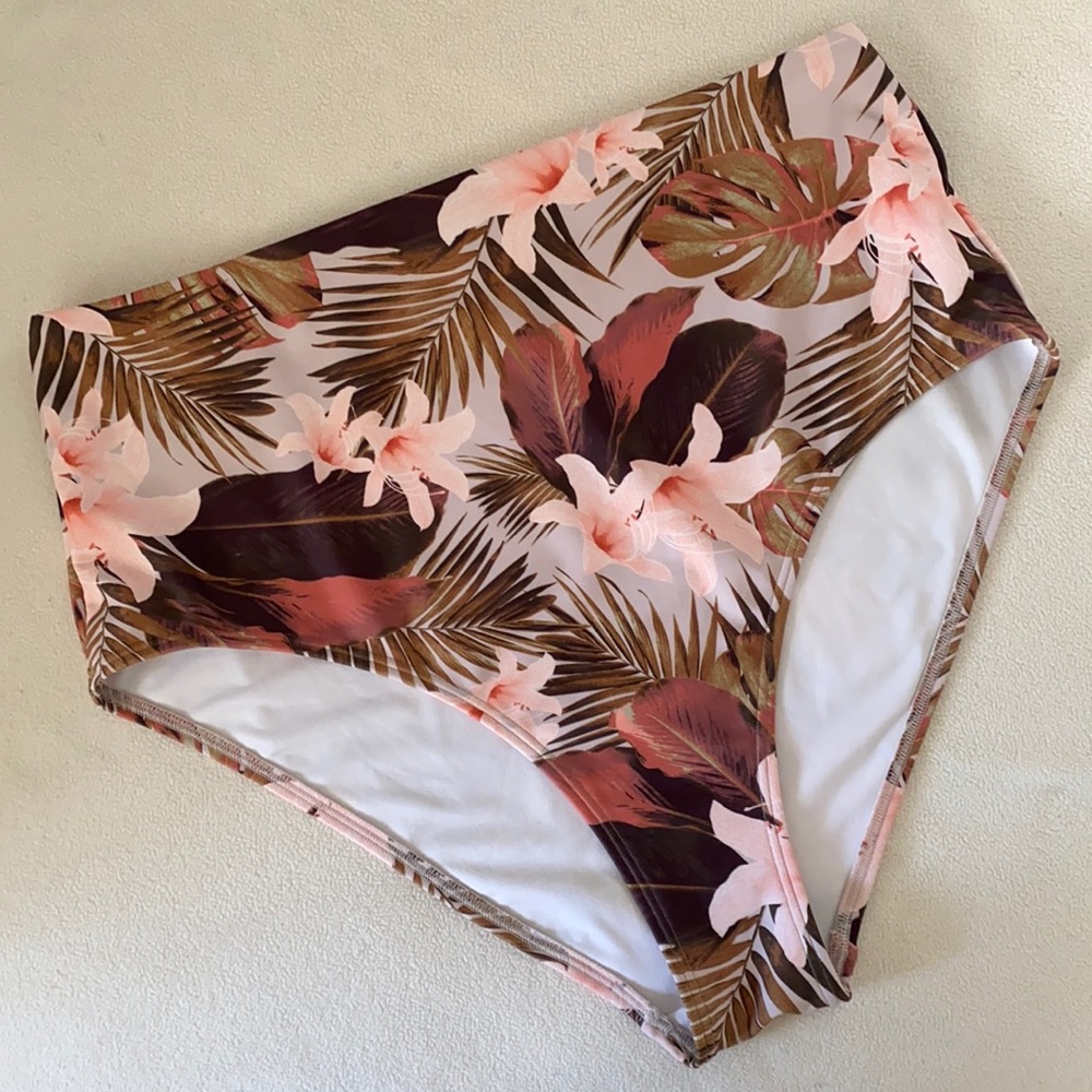 ❤️… Old Navy Bikini Bottom